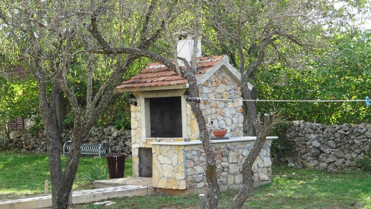 Villa Stone Medal Drnis Exterior photo